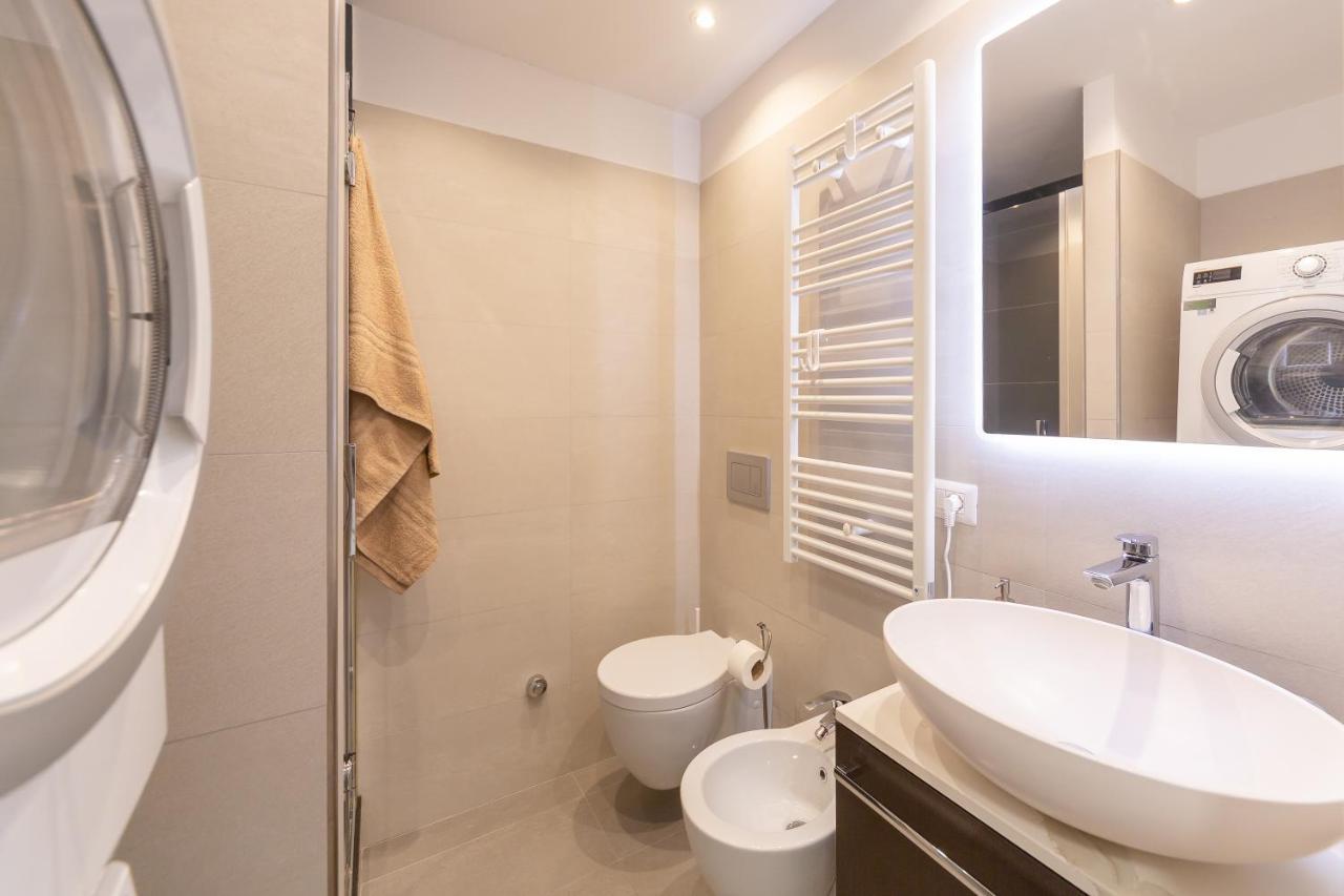 Marghera Suite Duomo 10Min, Fast Wifi & Metro Mediolan Zewnętrze zdjęcie